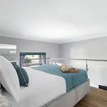 ラ ピアゼッタ ゲストハウス 4*