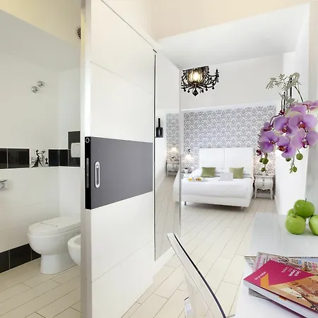 La Piazzetta 4*