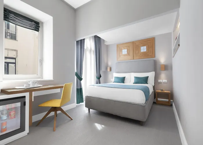 拉皮亚泽塔宾馆 4*